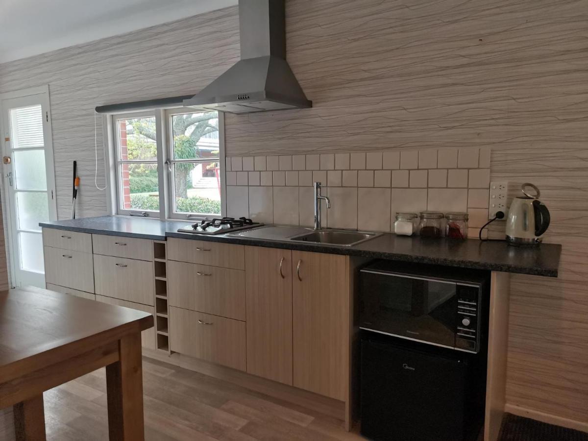 Гостевой дом Lavalla Estate Tuakau Экстерьер фото