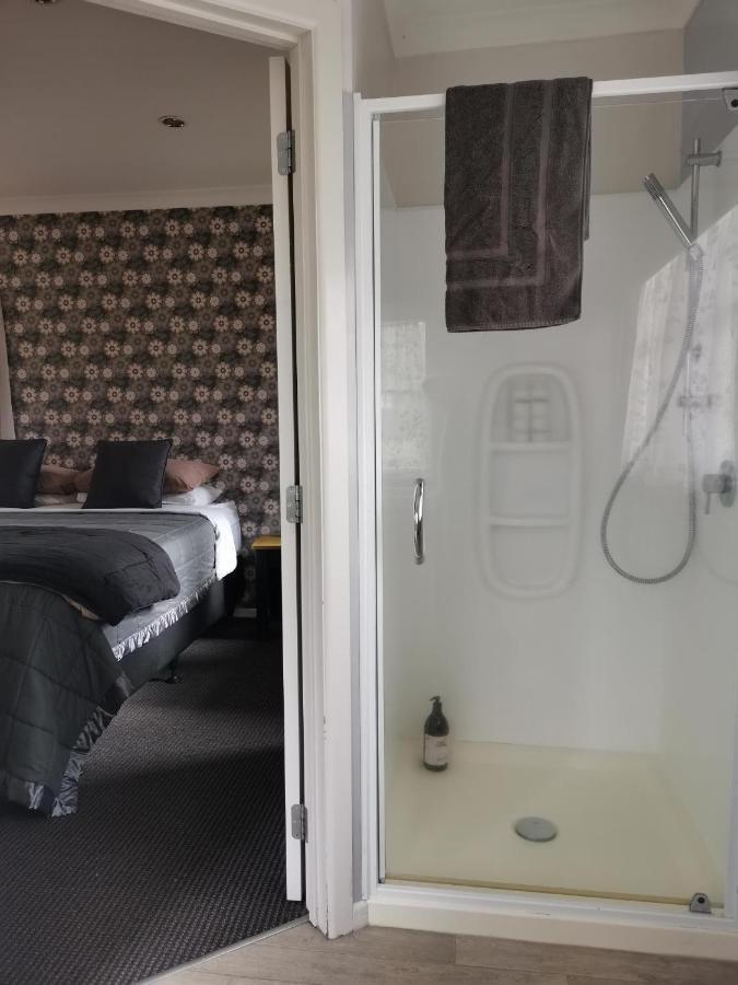 Гостевой дом Lavalla Estate Tuakau Экстерьер фото